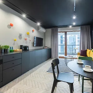Апартаменты Yoursecondflat Grzybowska, Варшава